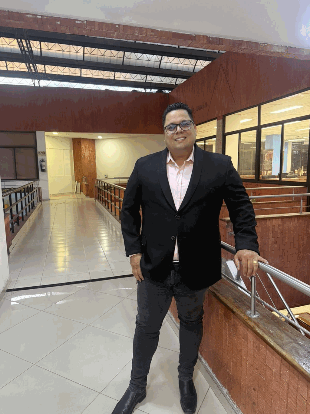 Luis Alejandro Rojas en un espacio académico